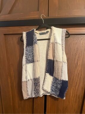 Cherry Stix Limited Women L Knit Sweater Vest Sleeveless Colorblock Beige Blue